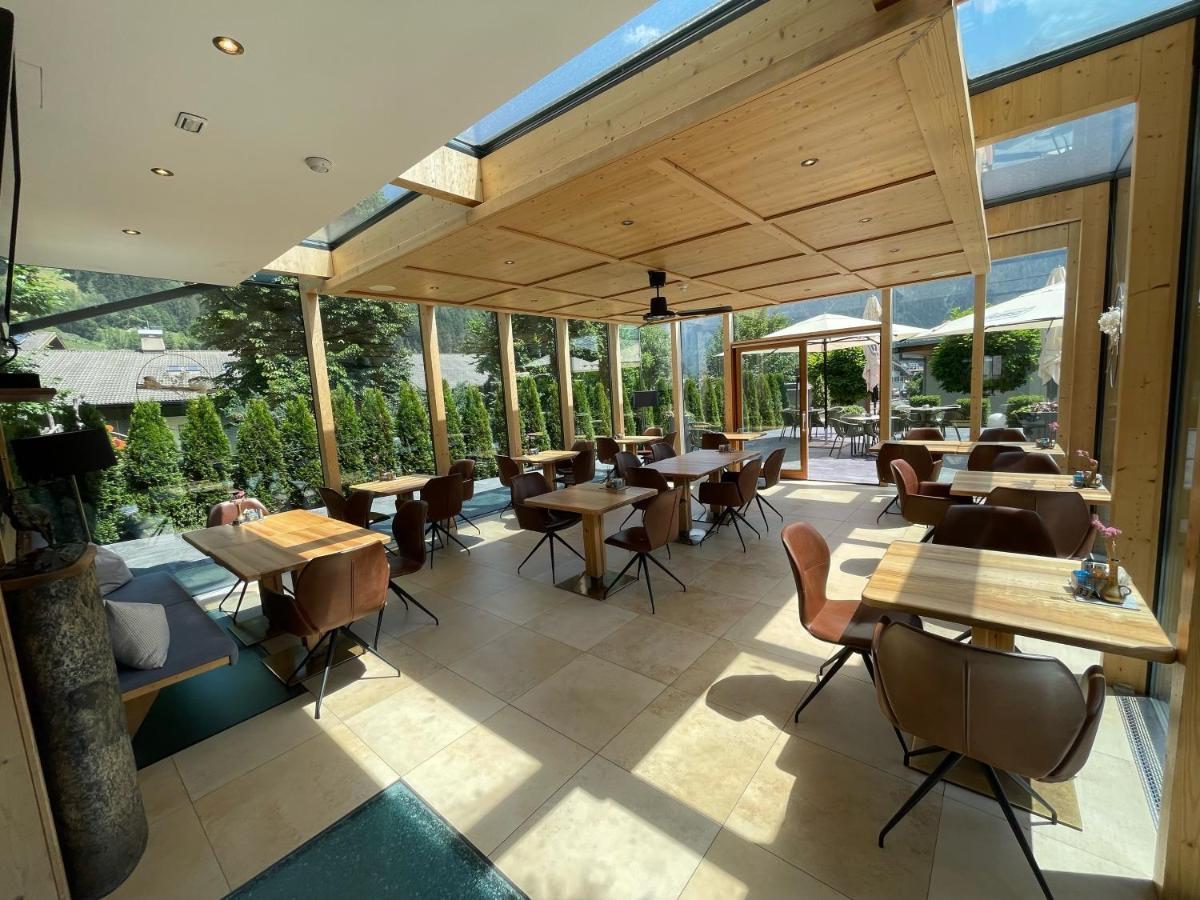 Residence Hotel Alpinum 캄포투레스 외부 사진