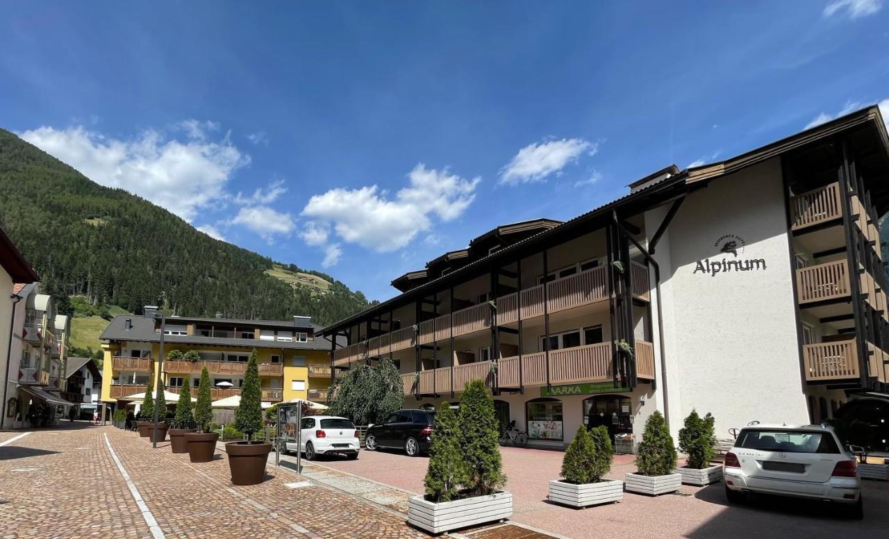 Residence Hotel Alpinum 캄포투레스 외부 사진