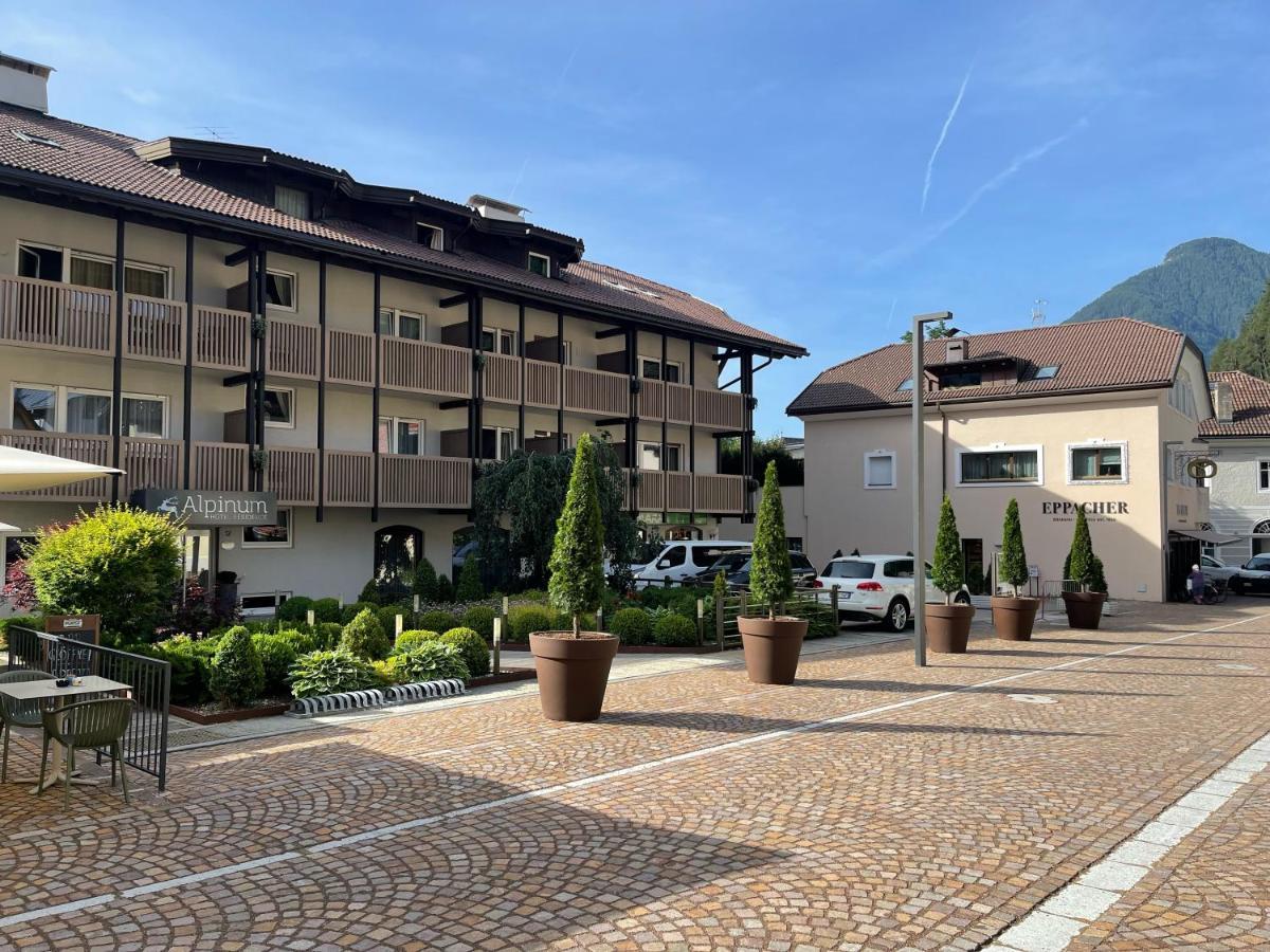 Residence Hotel Alpinum 캄포투레스 외부 사진
