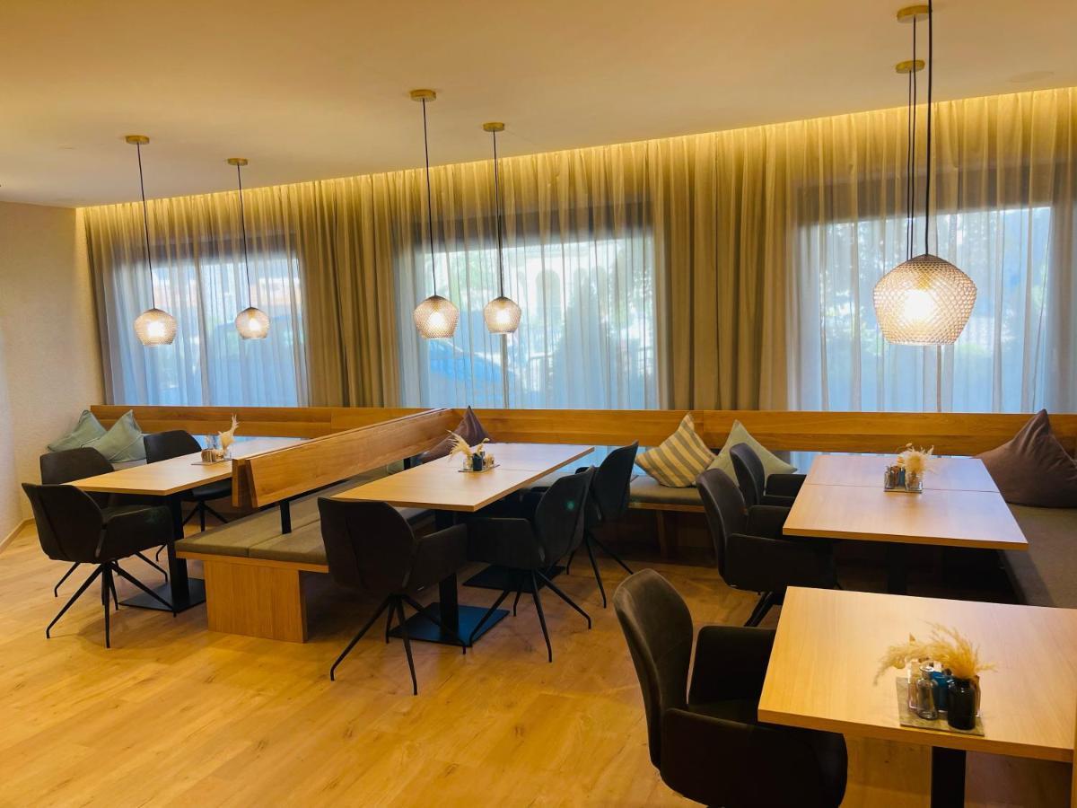 Residence Hotel Alpinum 캄포투레스 외부 사진