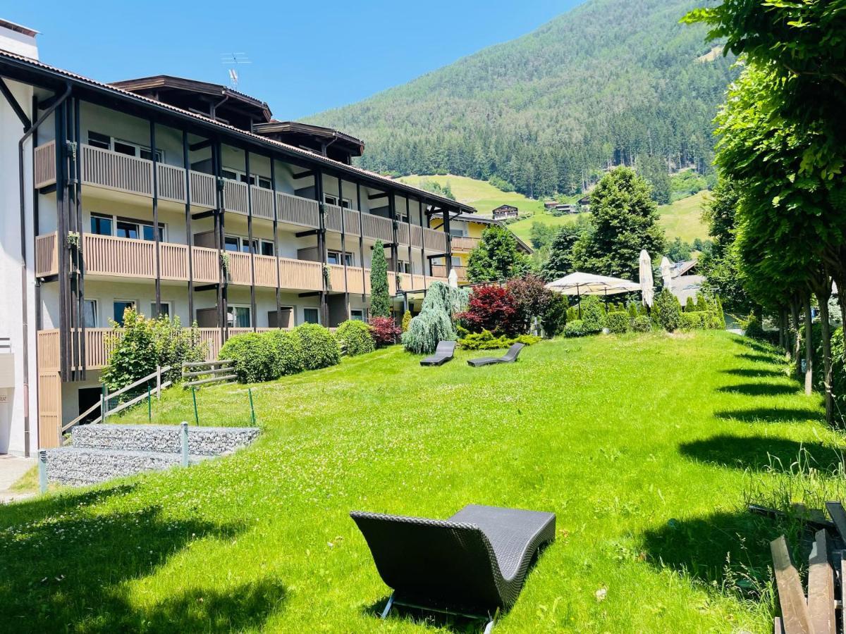 Residence Hotel Alpinum 캄포투레스 외부 사진