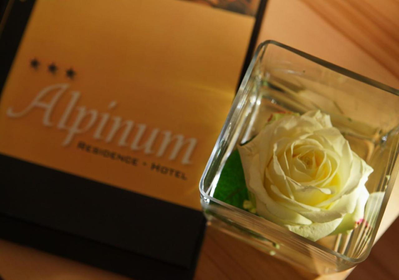 Residence Hotel Alpinum 캄포투레스 외부 사진