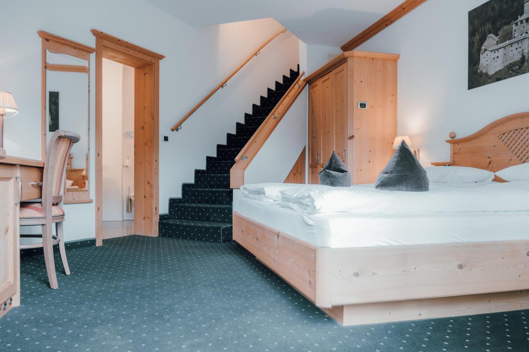 Residence Hotel Alpinum 캄포투레스 외부 사진