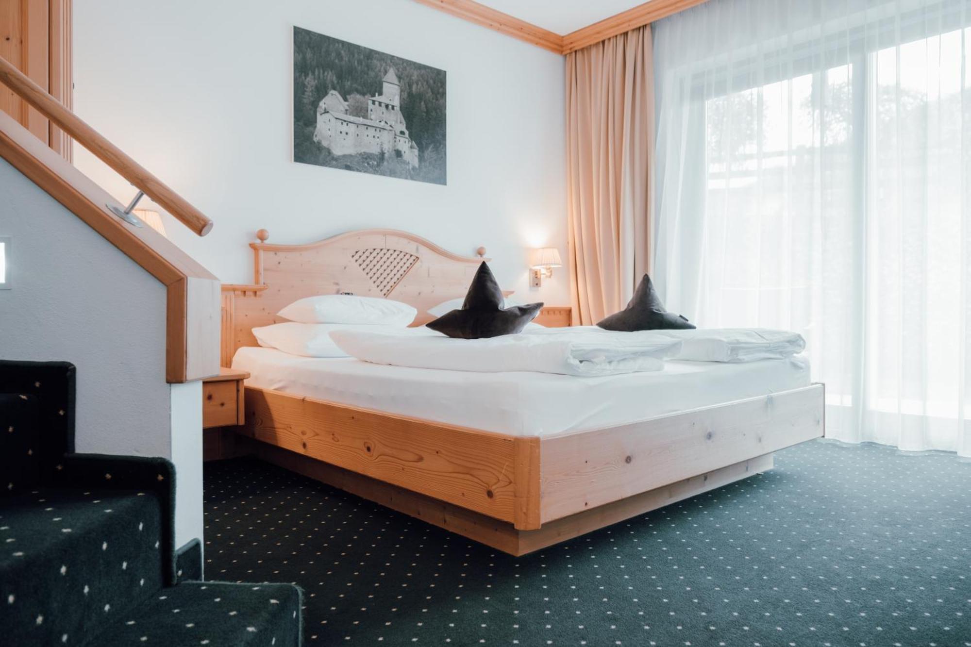 Residence Hotel Alpinum 캄포투레스 외부 사진