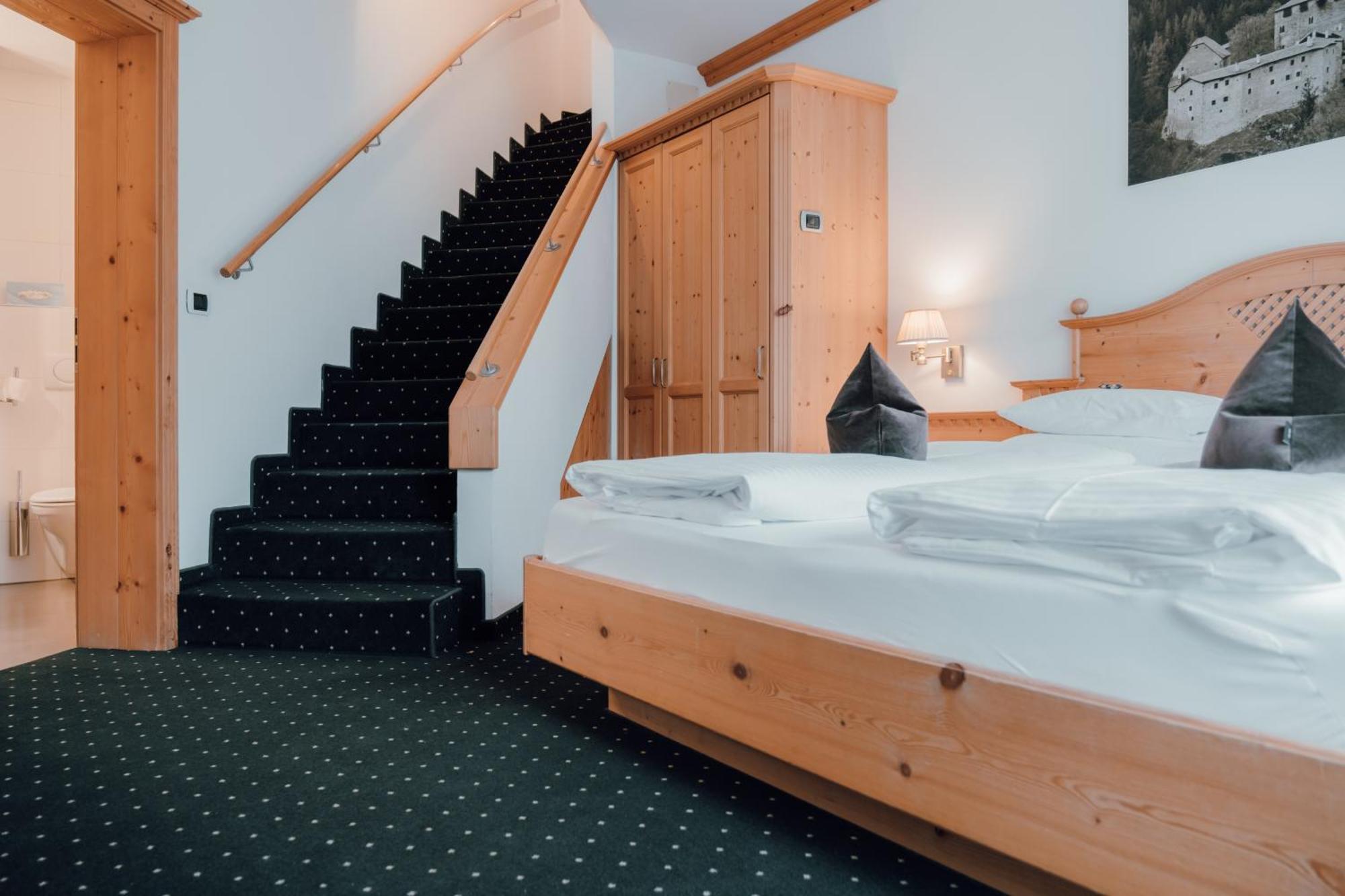 Residence Hotel Alpinum 캄포투레스 외부 사진